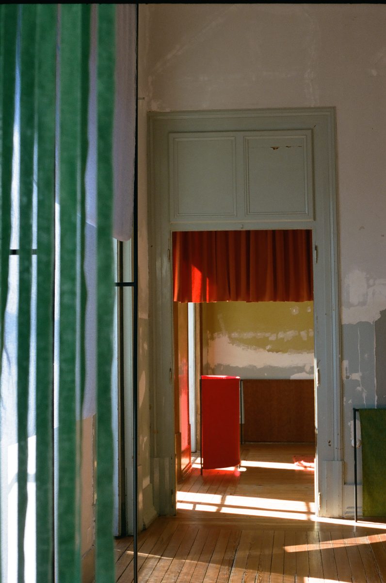 The Clothed Home, Lisbon Architecture Triennale, 2022, photo Simone De Iacobis